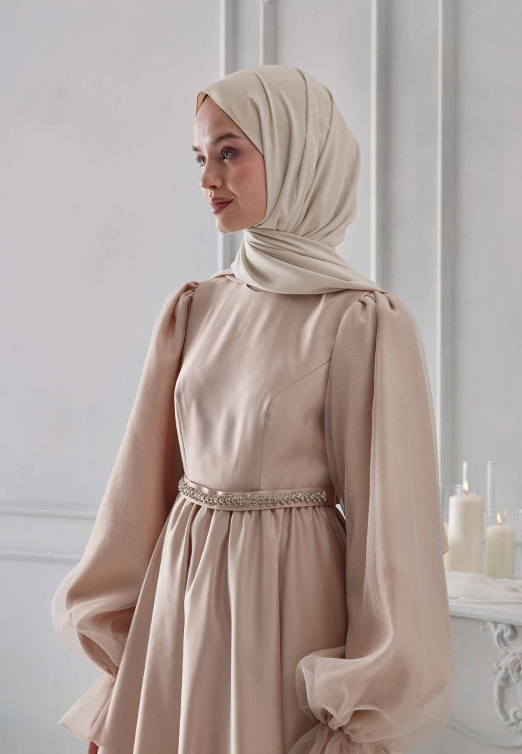 Medina Silk Hijabs | Beige