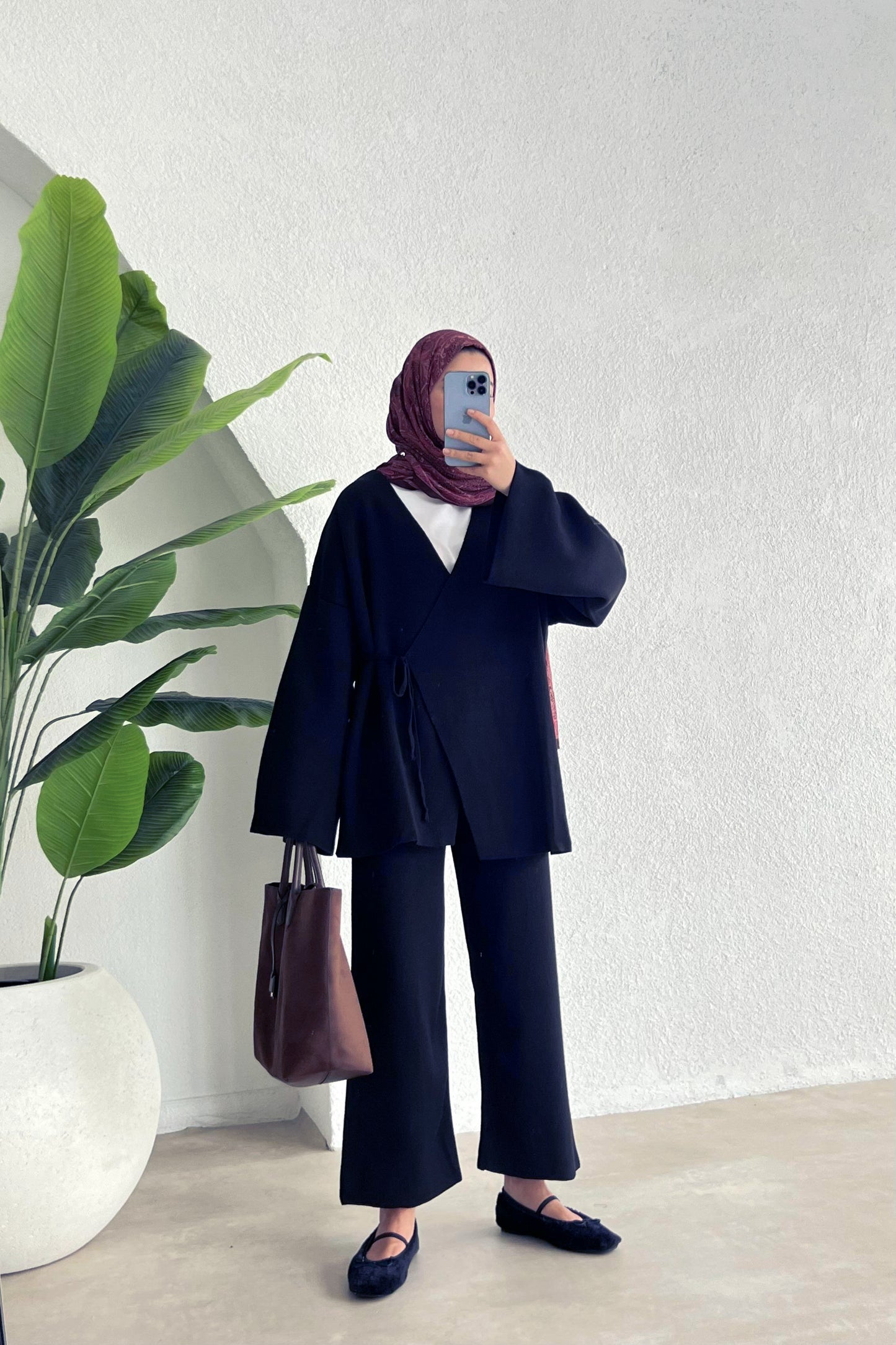 Modest knit Kimono Co-ord Set – Jana | Hijab-Friendly two-Piece trousers set for winter|Navy blue