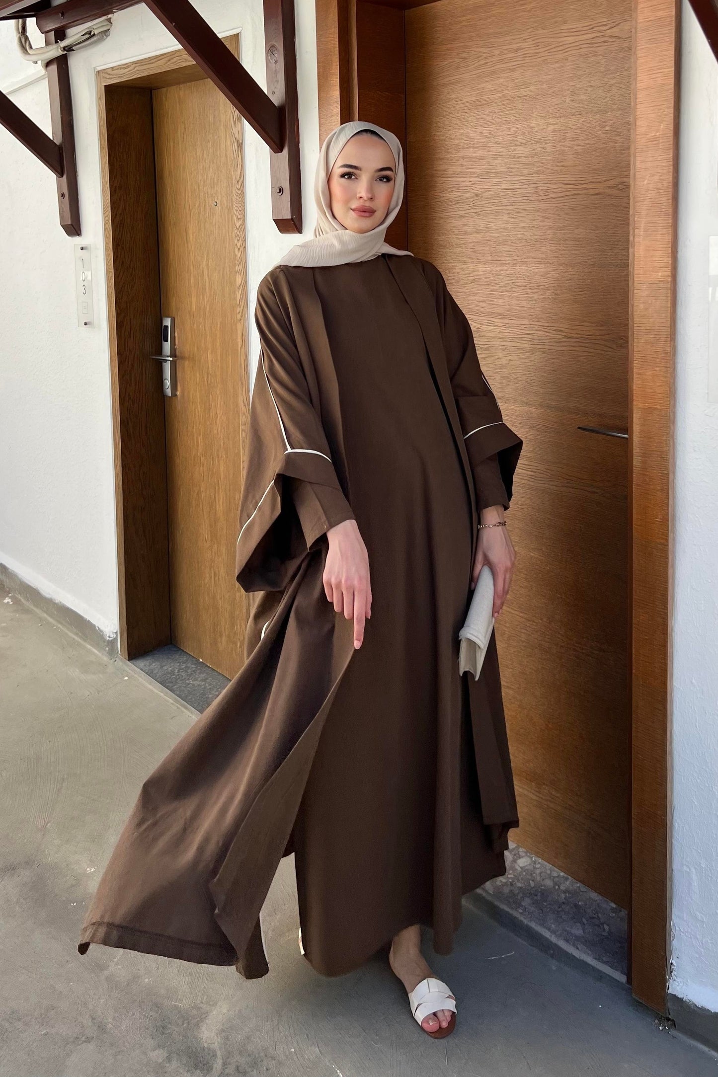 Rose 2 Piece Linen Abaya Set | Open Butterfly Abaya | Coffee