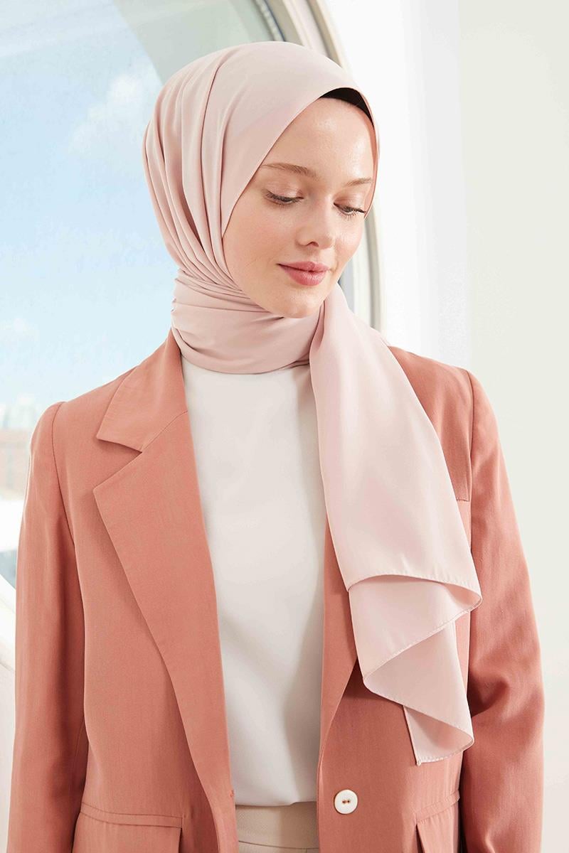 Medina Silk Hijabs | Shell