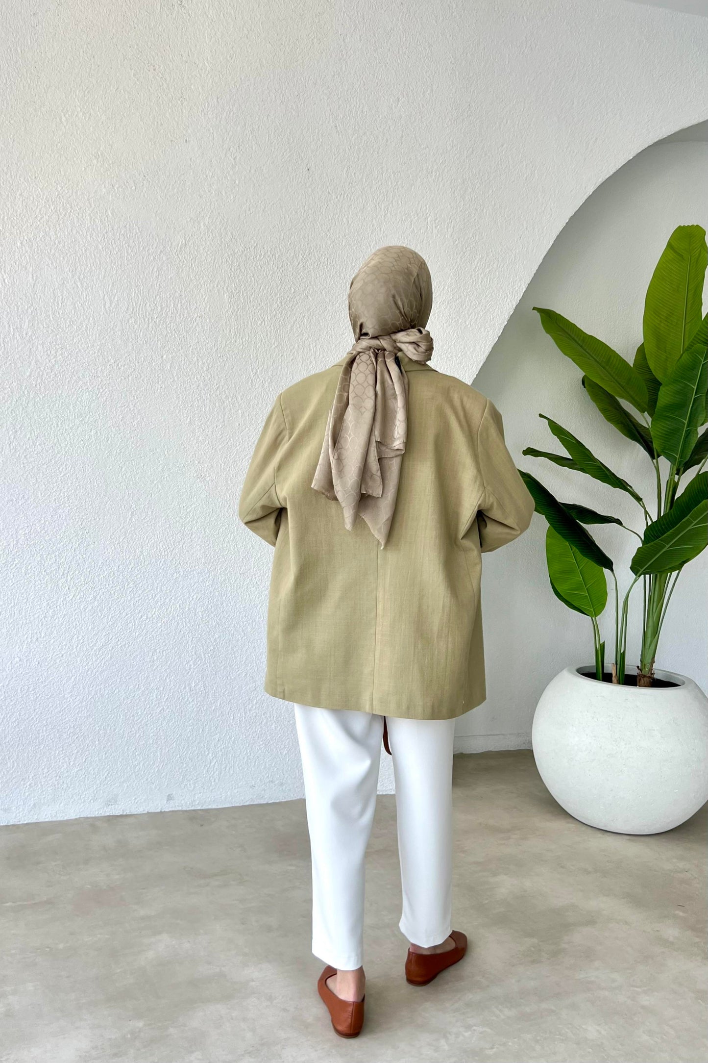 MILA LINEN BLAZER WOMEN | AESTHETIC GREEN