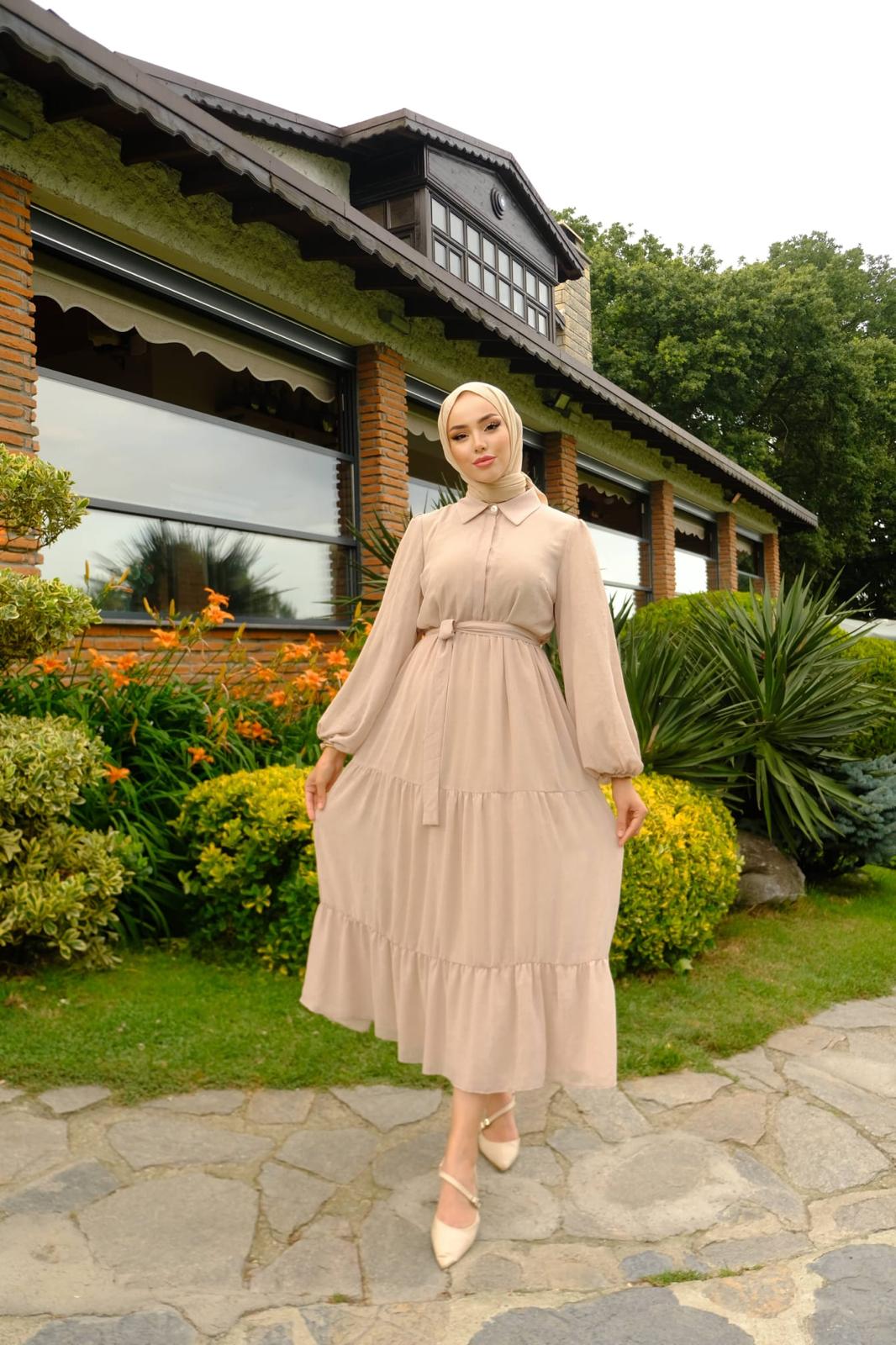 LAVA CHIFFON DRESS | HIJAB CHIFFON DRESS | CHAMPAGNE HIYA LONDON LAVA CHIFFON DRESS | HIJAB CHIFFON DRESS | CHAMPAGNE HIYA LONDON