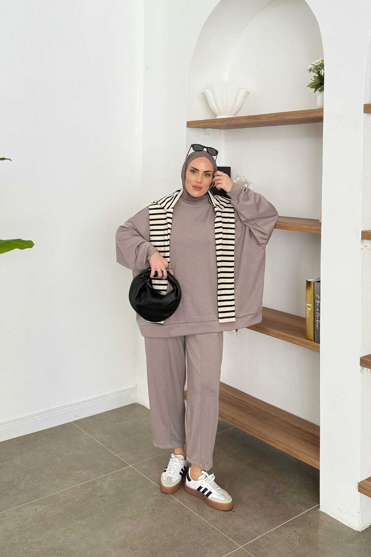 Lama Winter Hijab Trousers Coord | Modest Airport Two-Piece Trousers Set| Taupe