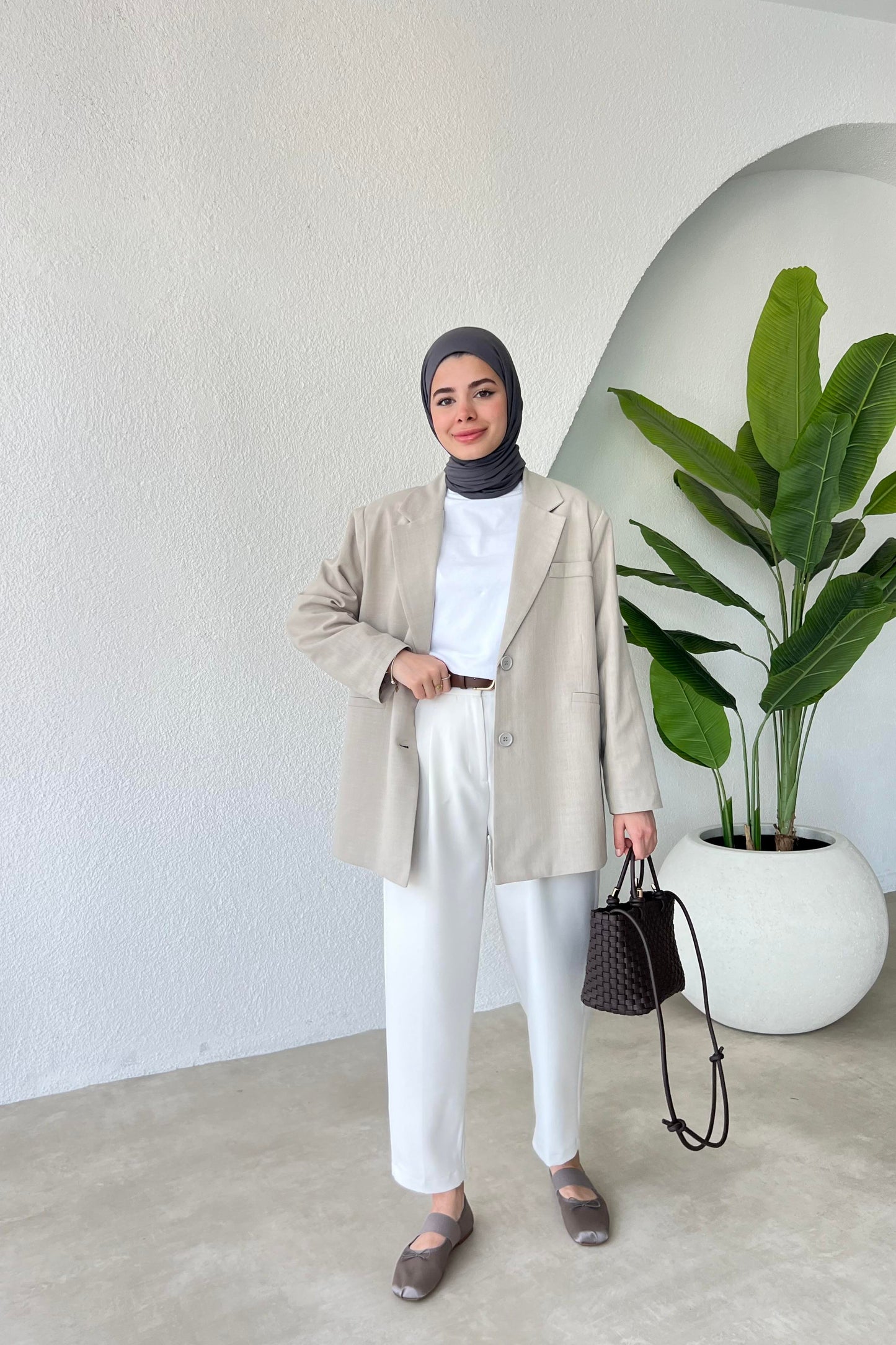 MILA LINEN BLAZER WOMEN | AESTHETIC TAUPE