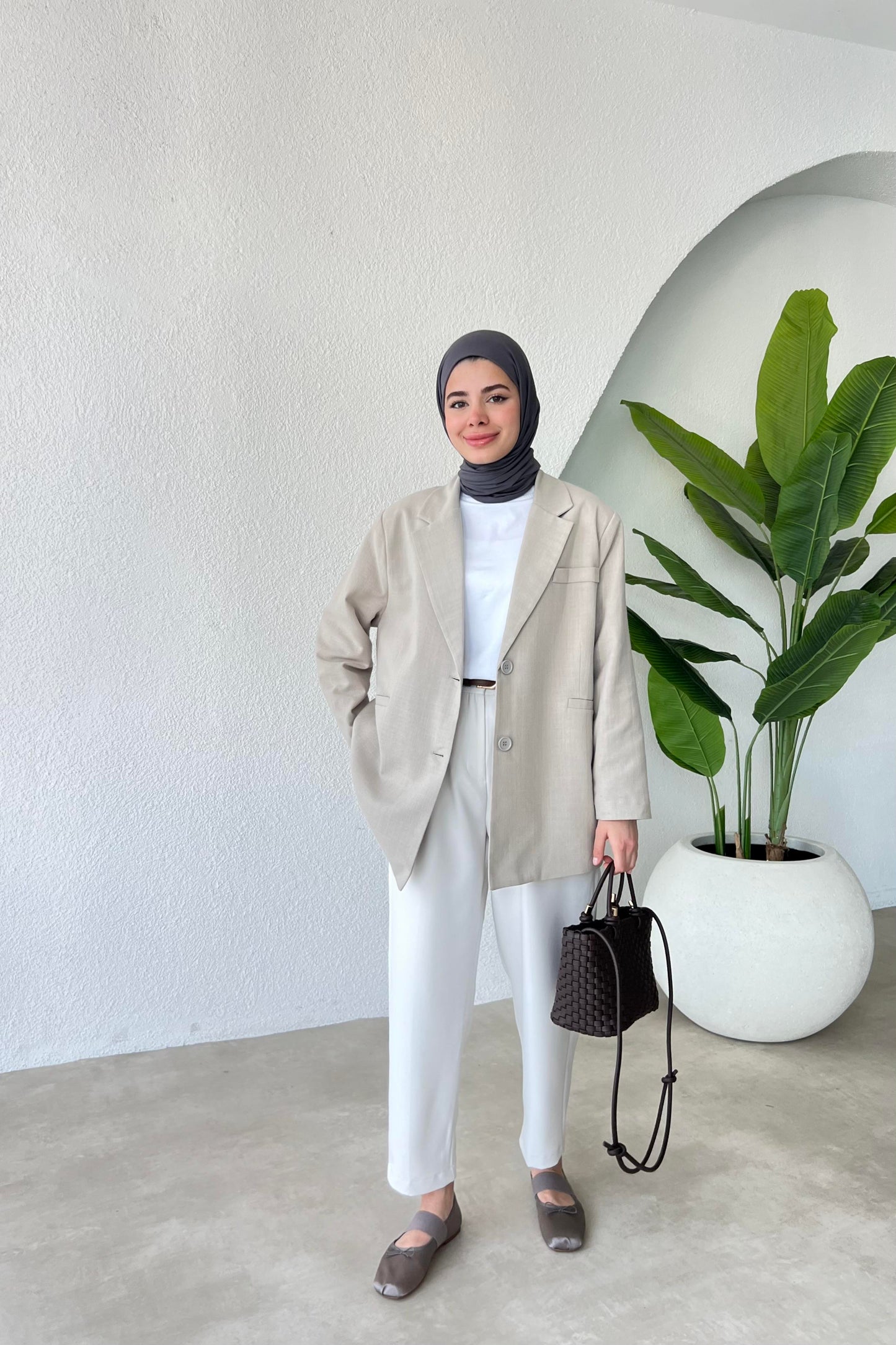 MILA LINEN BLAZER WOMEN | AESTHETIC TAUPE