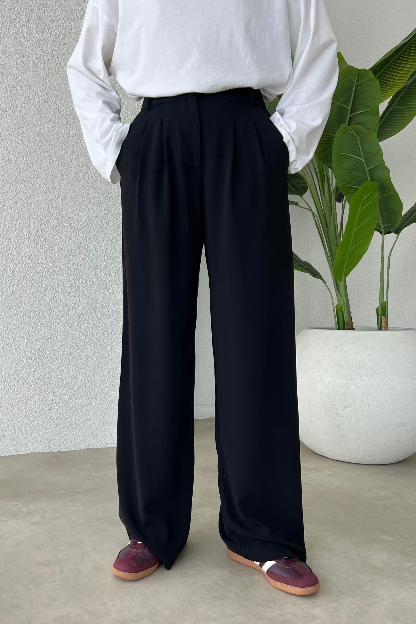 ALYA WIDE-LEG HIGH-WAIST TROUSERS | BLACK